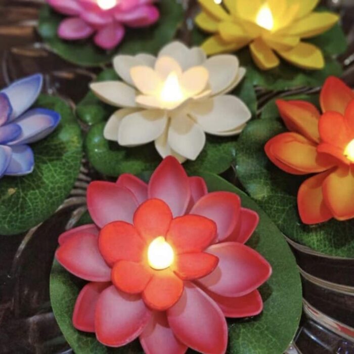 Battery-Operated LED Flower Floating Candles for Pool & Spa